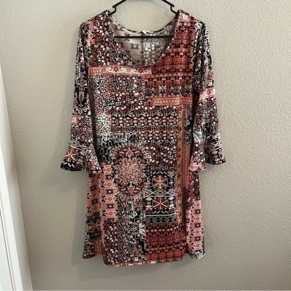 Bell sleeve dress
